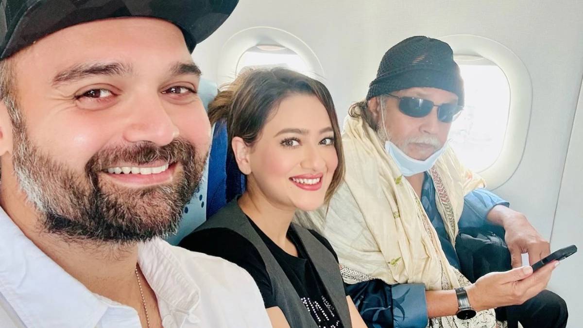 'चाल-ढाल देखनी है बिकिनी पहनो', मिथुन चक्रवर्ती की बहू से डायरेक्टर ने कर दी गंदी डिमांड, एक्ट्रेस ने सुनाई आपबीती