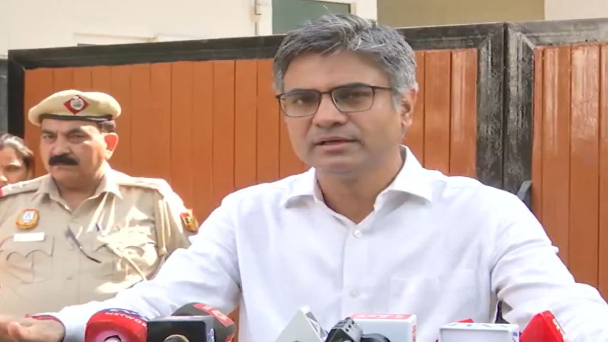 'सिद्धांतों और नेकी के साथ किया काम...' अपने ऊपर हुईं FIR और AAP से क्यों हुए अलग? खुलकर सामने आए संदीप पाठक-VIDEO