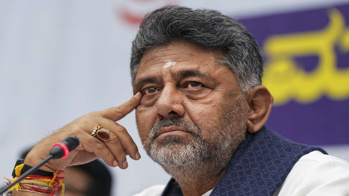 कर्नाटक कांग्रेस में CM पोस्ट की रस्साकशी शुरू, डीके शिवकुमार ने फिर दिया बड़ा बयान; सिद्धारमैया गुट में खलबली