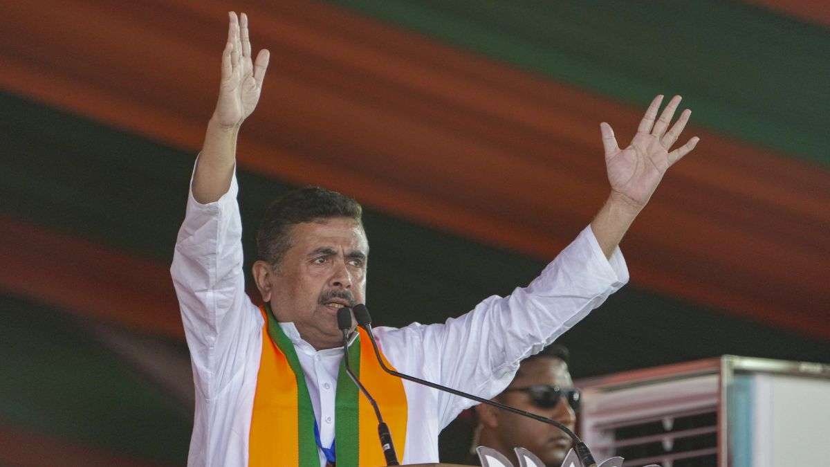 ममता बनर्जी को 2021 में नंदीग्राम और 2026 में भवानीपुर से हराने वाले शुभेंदु अधिकारी कौन हैं? जानें उनके बारे में