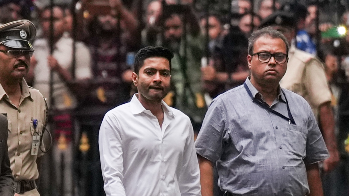 क्या गिरफ्तार होने वाले हैं अभिषेक बनर्जी, बंगाल में जारी बवाल का क्या होगा अंजाम?