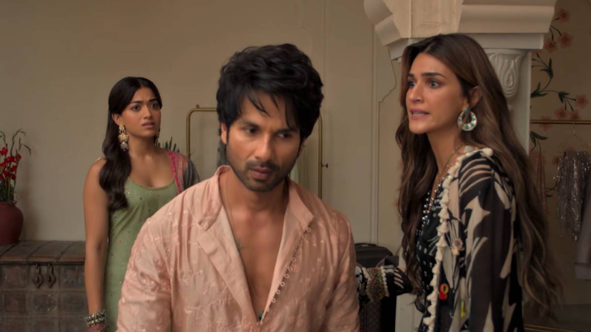 Cocktail 2 Trailer: 13 साल बाद लौट रहा है 'कॉकटेल' का जादू, दिखेगी शाहिद, कृति और रश्मिका की ट्रायंगल लव स्टोरी