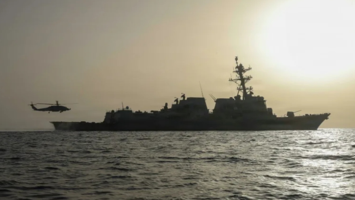 US-Iran Ceasefire LIVE: ईरान में मार गिराया ड्रोन, अमेरिका ने की बमबारी, खाड़ी में फिर शुरू हो गया युद्ध?