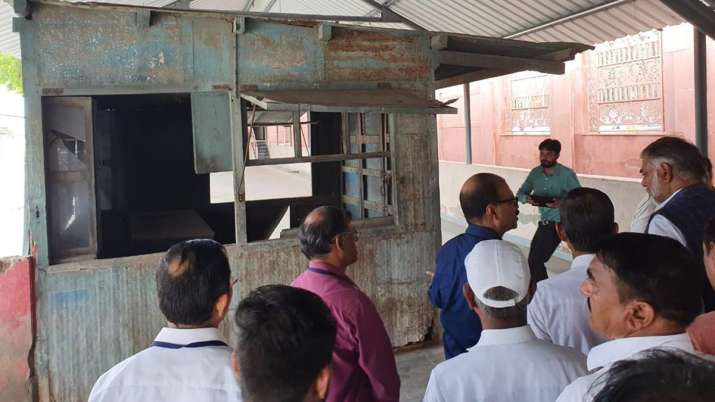 Tea stall where PM Narendra Modi sold tea to be developed as tourist spot | India TV