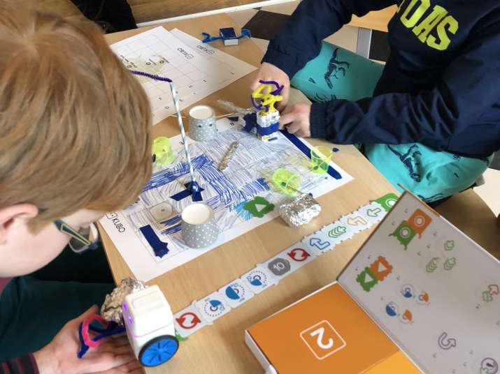 robot engineering game 