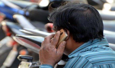 दिल्ली में घटी कॉल ड्रॉप की समस्या, लेकिन ऑपरेटरों को अभी भी नेटवर्क सुधारने की जरूरत: प्रसाद दिल्ली में घटी कॉल ड्रॉप की समस्या, लेकिन ऑपरेटरों को अभी भी नेटवर्क सुधारने की जरूरत: प्रसाद- India TV Paisa