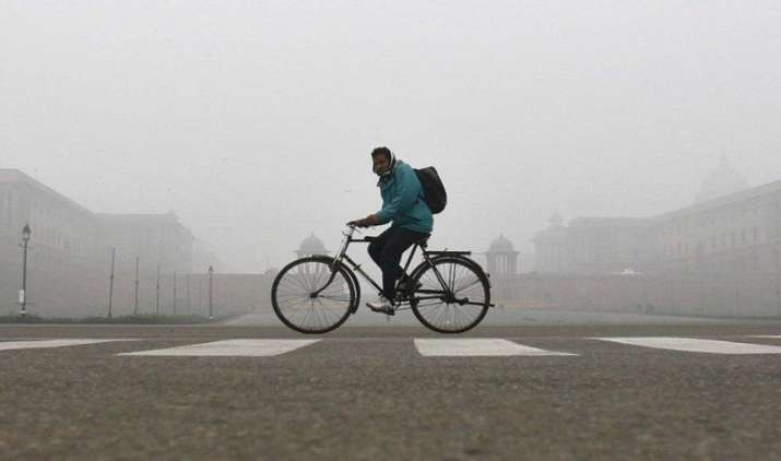 Reform Track: अगले 10 साल में 10 लाख सरकारी कर्मचारी होंगे रिटायर, सरकार के पास एडमिनिस्ट्रेटिव रिफाॅर्म का बेहतर मौका Reform Track: अगले 10 साल में 10 लाख सरकारी कर्मचारी होंगे रिटायर, सरकार के पास एडमिनिस्ट्रेटिव रिफाॅर्म का बेहतर मौका- India TV Paisa