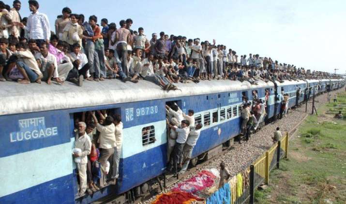 Trouble for Travel: कम दूरी के सफर के लिए चुकानी होगी ज्यादा कीमत, रेलवे ने न्यूनतम किराया किया डबल Trouble for Travel: कम दूरी के सफर के लिए चुकानी होगी ज्यादा कीमत, रेलवे ने न्यूनतम किराया किया डबल- India TV Paisa