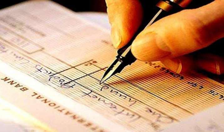 Decoded: Cheque नंबर्स में छुपी होती है ट्रांस्जेक्शन की पूरी जानकारी, जानिए इनका मतलब Decoded: Cheque नंबर्स में छुपी होती है ट्रांस्जेक्शन की पूरी जानकारी, जानिए इनका मतलब- India TV Paisa