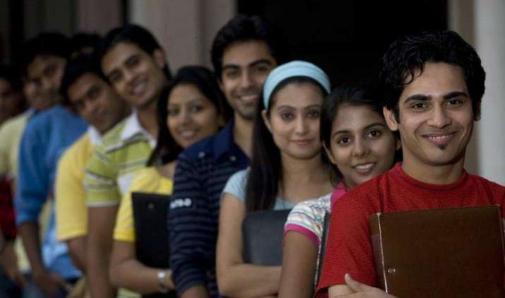 GoldenOpportunity: एक्सपैंशन के मोड में गोल्ड लोन कंपनियां, दे रही हैं जॉब के बड़े मौके GoldenOpportunity: एक्सपैंशन के मोड में गोल्ड लोन कंपनियां, दे रही हैं जॉब के बड़े मौके- India TV Paisa