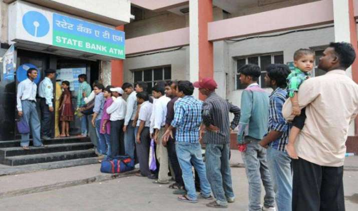 Worst Services: दिल्ली में सबसे ज्यादा खराब हैं बैंकों की सर्विस, ATM और डेबिट कार्ड से लोग हैं परेशान Worst Services: दिल्ली में सबसे ज्यादा खराब हैं बैंकों की सर्विस, ATM और डेबिट कार्ड से लोग हैं परेशान- India TV Paisa