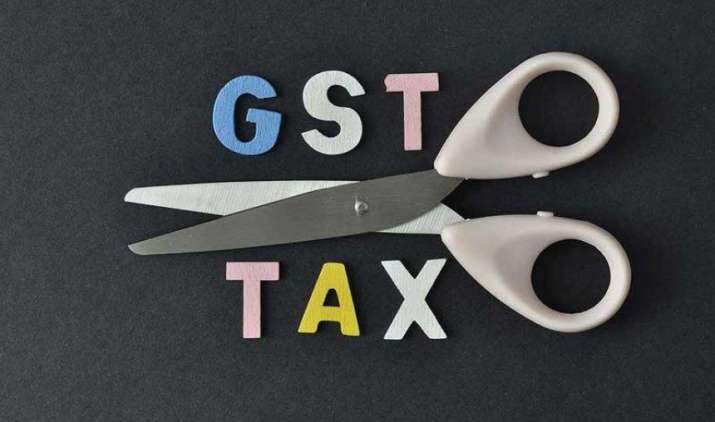 GST को संसद के शीतकालीन सत्र में पास कराने की कोशिश, विपक्ष को मनाने में जुटी सरकार GST को संसद के शीतकालीन सत्र में पास कराने की कोशिश, विपक्ष को मनाने में जुटी सरकार- India TV Paisa