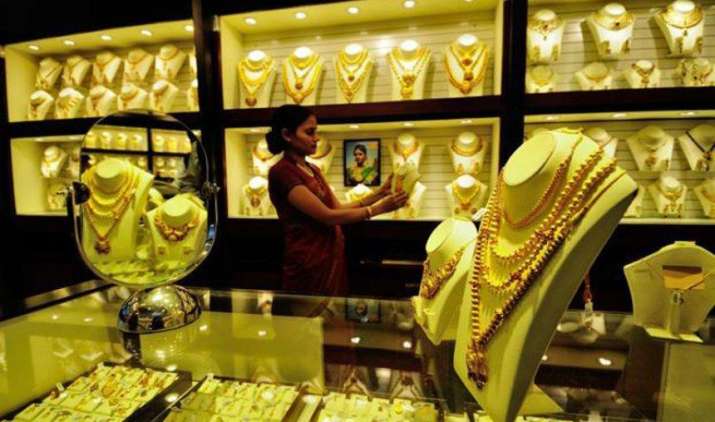 Gold Bond scheme: हिट रही सरकार की गोल्ड बांड स्कीम, 917 किलो सोना खरीदने के लिए आए 63,000 आवेदन Gold Bond scheme: हिट रही सरकार की गोल्ड बांड स्कीम, 917 किलो सोना खरीदने के लिए आए 63,000 आवेदन- India TV Paisa