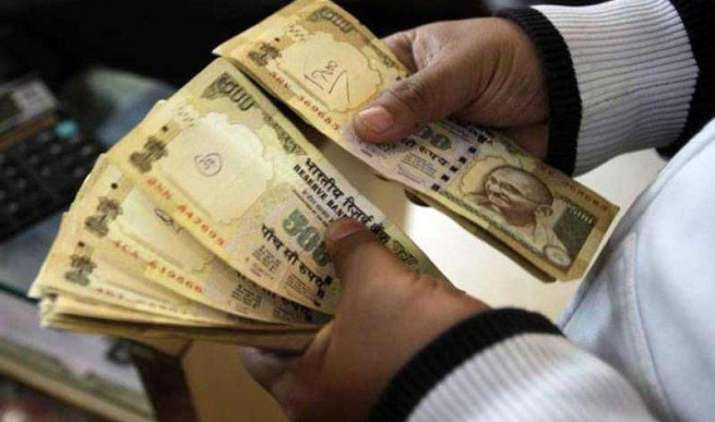 Good days for Govt Employees: 7वें वेतन आयोग ने सरकार को सौंपी रिपोर्ट, वेतन और भत्ते में 23.55% वृद्धि की सिफारिश Good days for Govt Employees: 7वें वेतन आयोग ने सरकार को सौंपी रिपोर्ट, वेतन और भत्ते में 23.55% वृद्धि की सिफारिश- India TV Paisa
