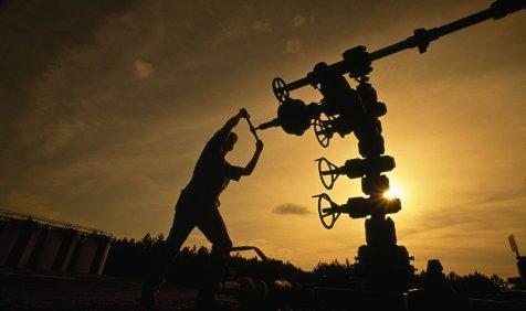 तेल प्रोडक्शन घटाने के लिए राजी हुए OPEC देश, प्रतिदिन 750,000 बैरल कम होगा उत्पादन तेल प्रोडक्शन घटाने के लिए राजी हुए OPEC देश, प्रतिदिन 750,000 बैरल कम होगा उत्पादन- India TV Paisa