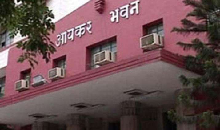 फंसेंगे नोटबंदी के बाद आयकर रिटर्न में बदलाव करने वाले, 30000 मामलों की इनकम टैक्स विभाग कर रहा है जांच फंसेंगे नोटबंदी के बाद आयकर रिटर्न में बदलाव करने वाले, 30000 मामलों की इनकम टैक्स विभाग कर रहा है जांच- India TV Paisa