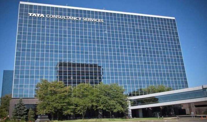 TCS का बाजार पूंजीकरण फिर 5 लाख करोड़ रुपए के पार, बनी भारत की पहली कंपनी TCS का बाजार पूंजीकरण फिर 5 लाख करोड़ रुपए के पार, बनी भारत की पहली कंपनी- India TV Paisa