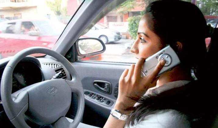 Digital India: ड्राइविंग लाइसेंस और रजिस्ट्रेशन साथ रखने का झंझट खत्म, NIC जल्द पेश करेगी एम-परिवहन मोबाइल एप Digital India: ड्राइविंग लाइसेंस और रजिस्ट्रेशन साथ रखने का झंझट खत्म, NIC जल्द पेश करेगी एम-परिवहन मोबाइल एप- India TV Paisa