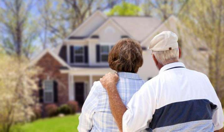 Basics of Reverse Mortgage: रिटायरमेंट को बनाइए ज्यादा आरामदायक, रिवर्स मॉर्गेज है आय बढ़ाने में मददगार Basics of Reverse Mortgage: रिटायरमेंट को बनाइए ज्यादा आरामदायक, रिवर्स मॉर्गेज है आय बढ़ाने में मददगार- IndiaTV Paisa