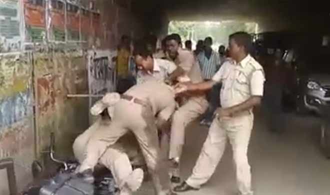 up police up police- India TV