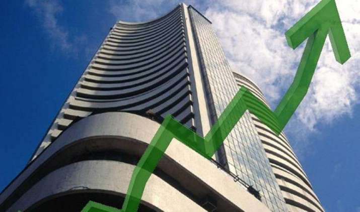 Sensex में 102 अंक का उछाल, तेल एवं गैस, बैंक तथा ऑटोमोबाइल कंपनियों के शेयर चमके Sensex में 102 अंक का उछाल, तेल एवं गैस, बैंक तथा ऑटोमोबाइल कंपनियों के शेयर चमके- India TV Paisa