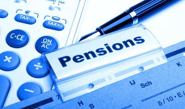 Secure Life: साल में 1,000 रुपए जमा करके भी उठा सकेंगे राष्ट्रीय पेंशन योजना का लाभ, पीएफआरडीए शुरू की सुविधा Secure Life: साल में 1,000 रुपए जमा करके भी उठा सकेंगे राष्ट्रीय पेंशन योजना का लाभ, पीएफआरडीए शुरू की सुविधा- India TV Paisa