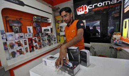 माइक्रोमैक्स लॉन्च करेगी गूगल डुओ के साथ चार 4G स्मार्टफोन, संभावित कीमत 5700 रुपए माइक्रोमैक्स लॉन्च करेगी गूगल डुओ के साथ चार 4G स्मार्टफोन, संभावित कीमत 5700 रुपए- India TV Paisa