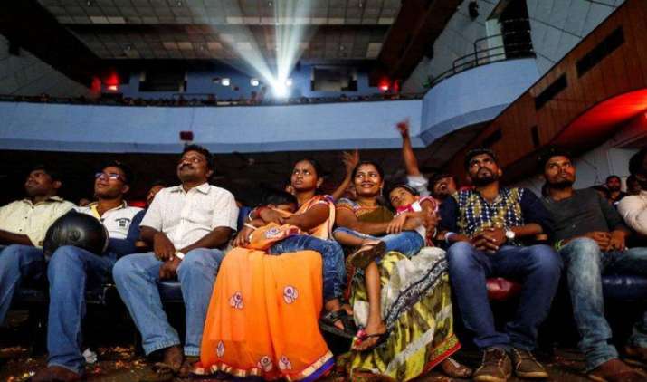IndiWood Report: 2020 तक भारतीय फिल्म इंडस्ट्री होगी और ‘रईस’, करीब 2.5 खरब रुपए होगी कुल कमाई IndiWood Report: 2020 तक भारतीय फिल्म इंडस्ट्री होगी और ‘रईस’, करीब 2.5 खरब रुपए होगी कुल कमाई- India TV Paisa