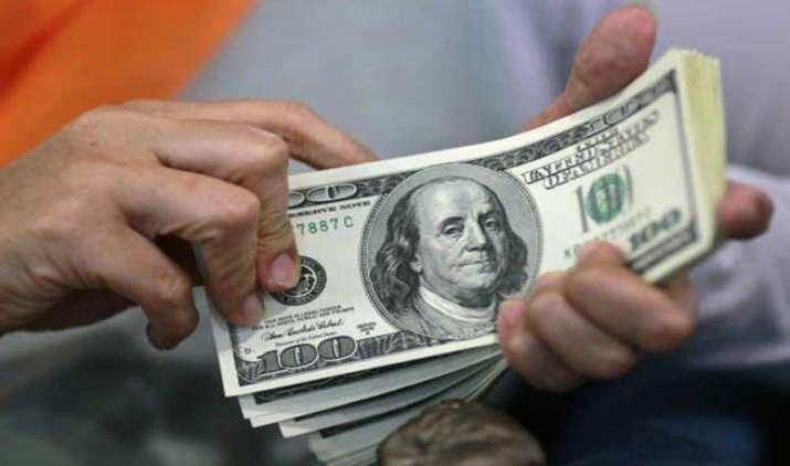 Forex Reserves: विदेशी मुद्रा भंडार रिकॉर्ड ऊंचाई पर, 371 अरब डॉलर का स्तर किया पार Forex Reserves: विदेशी मुद्रा भंडार रिकॉर्ड ऊंचाई पर, 371 अरब डॉलर का स्तर किया पार- India TV Paisa