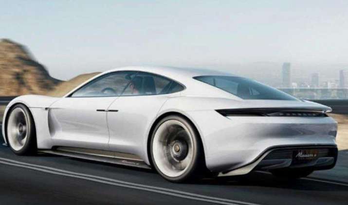 ये कंपनियां ला रही है एक बार चार्ज होने पर 500 किमी चलने वाली Electric Car, जानिए कब होंगी लॉन्च ये कंपनियां ला रही है एक बार चार्ज होने पर 500 किमी चलने वाली Electric Car, जानिए कब होंगी लॉन्च- India TV Paisa