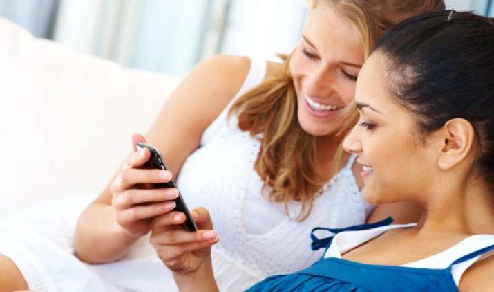 Smart Buy: कम कीमत में बेहतरीन फीचर्स, ये हैं 8,000 रुपए से सस्ते 4G स्मार्टफोन Smart Buy: कम कीमत में बेहतरीन फीचर्स, ये हैं 8,000 रुपए से सस्ते 4G स्मार्टफोन- India TV Paisa