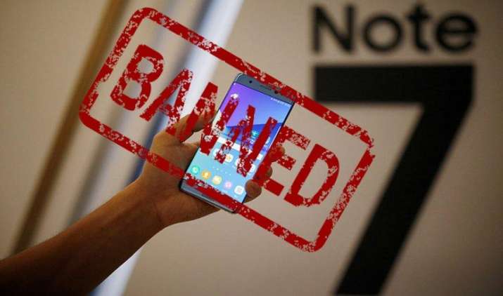 It’s Dangerous: ऑस्ट्रेलिया की विमानन कंपनियों ने भी सैमसंग ग्लैक्सी नोट 7 पर लगाया प्रतिबंध It’s Dangerous: ऑस्ट्रेलिया की विमानन कंपनियों ने भी सैमसंग ग्लैक्सी नोट 7 पर लगाया प्रतिबंध- India TV Paisa