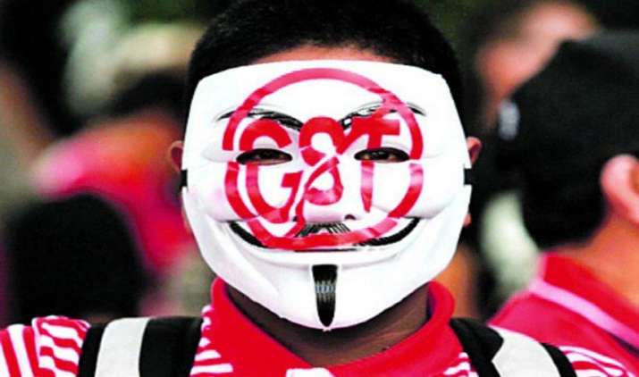 GST का विरोध कर रहे टैक्स अधिकारियों को कार्रवाई की चेतावनी, कैट ने कहा पहले तीन साल न लगे जुर्माना GST का विरोध कर रहे टैक्स अधिकारियों को कार्रवाई की चेतावनी, कैट ने कहा पहले तीन साल न लगे जुर्माना- IndiaTV Paisa