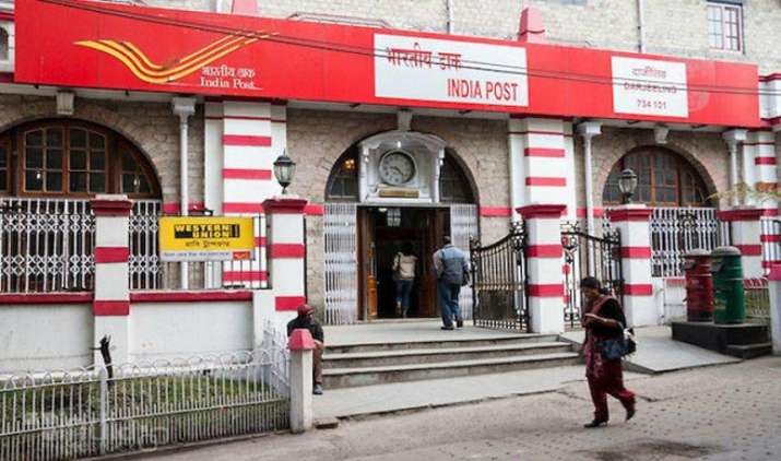 सरकार ने निकाला त्यौहारों में महंगाई न बढ़ने देने का फॉर्मूला, देशभर में पोस्ट ऑफिस के जरिये बिकेंगी सस्ती दालें सरकार ने निकाला त्यौहारों में महंगाई न बढ़ने देने का फॉर्मूला, देशभर में पोस्ट ऑफिस के जरिये बिकेंगी सस्ती दालें- IndiaTV Paisa