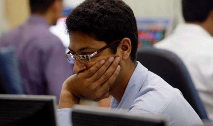 शेयर बाजार: आखिरी एक घंटे में आई रिकवरी से सुधरे बाजार, सेंसेक्स 79 अंक बढ़कर 27916 पर बंद शेयर बाजार: आखिरी एक घंटे में आई रिकवरी से सुधरे बाजार, सेंसेक्स 79 अंक बढ़कर 27916 पर बंद- India TV Paisa