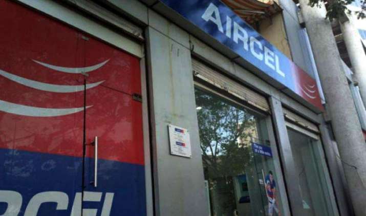 प्राइसवॉर में कूदी Aircel, कस्टमर्स को मिल रहा है 24 रुपए में 1 GB इंटरनेट, लेकिन माननी होगी ये शर्त! प्राइसवॉर में कूदी Aircel, कस्टमर्स को मिल रहा है 24 रुपए में 1 GB इंटरनेट, लेकिन माननी होगी ये शर्त!- IndiaTV Paisa