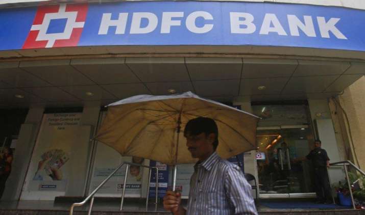 HDFC बैंक का मुनाफा Q2 में 20 प्रतिशत बढ़ा, हुआ 3,455 करोड़ रुपए का शुद्ध लाभ HDFC बैंक का मुनाफा Q2 में 20 प्रतिशत बढ़ा, हुआ 3,455 करोड़ रुपए का शुद्ध लाभ- India TV Paisa