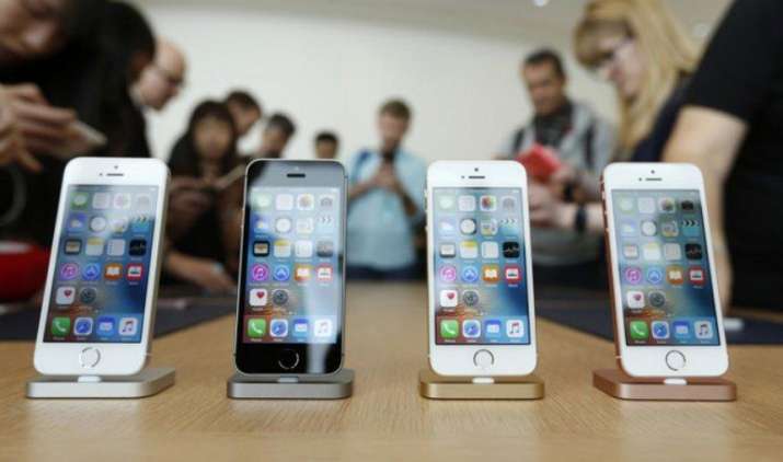Jio Effect: भारत में iPhone की बिक्री 50 फीसदी बढ़ी, 4G में निवेश से उत्साहित Apple Jio Effect: भारत में iPhone की बिक्री 50 फीसदी बढ़ी, 4G में निवेश से उत्साहित Apple- IndiaTV Paisa
