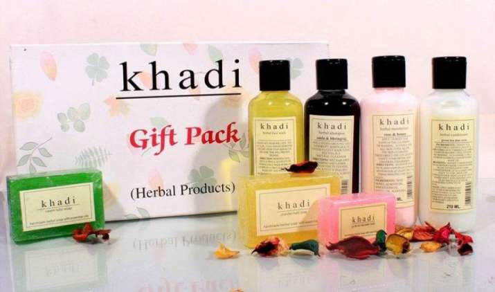 Online होगी खादी के Products की बिक्री, MSME Ministry को भेजा गया Portal शुरू करने का प्रस्ताव Online होगी खादी के Products की बिक्री, MSME Ministry को भेजा गया Portal शुरू करने का प्रस्ताव- India TV Paisa