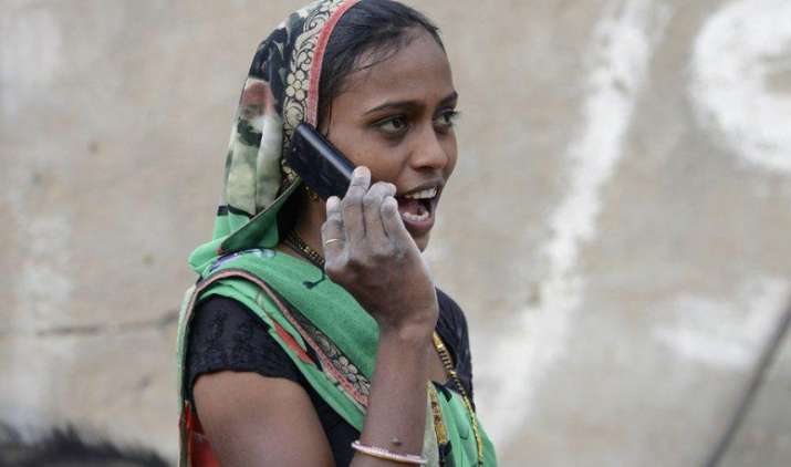 BSNL ने लॉन्च किया एक और जबरदस्त प्लान, अब 439 रुपए के रिचार्ज पर कीजिए 3 महीने तक FREE वॉयस कॉलिंग BSNL ने लॉन्च किया एक और जबरदस्त प्लान, अब 439 रुपए के रिचार्ज पर कीजिए 3 महीने तक FREE वॉयस कॉलिंग- India TV Paisa