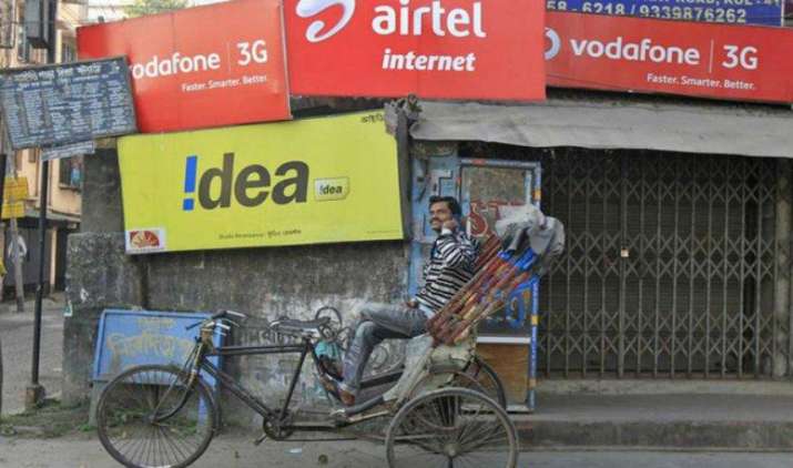 Jio ने बढ़ाई टेलिकॉम सेक्टर के लोन को लेकर RBI की चिंता, बैंकों को प्रॉविजनिंग बढ़ाने का दिया आदेश Jio ने बढ़ाई टेलिकॉम सेक्टर के लोन को लेकर RBI की चिंता, बैंकों को प्रॉविजनिंग बढ़ाने का दिया आदेश- India TV Paisa