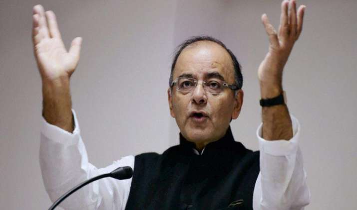 नकदी का अत्यधिक इस्तेमाल समाज के लिए नुकसानदायक, डाकघरों को बैंक में बदलने से आएगी क्रांति नकदी का अत्यधिक इस्तेमाल समाज के लिए नुकसानदायक, डाकघरों को बैंक में बदलने से आएगी क्रांति- India TV Paisa