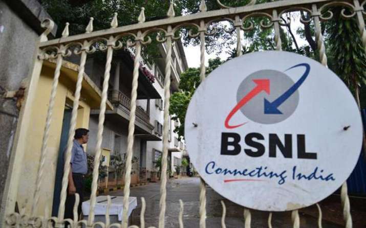 सबसे खराब प्रदर्शन करने वाले सार्वजनिक उपक्रम हैं SAIL, BSNL, Air India, सरकार को कोल इंडिया, ONGC, IOC ने दिया लाभ सबसे खराब प्रदर्शन करने वाले सार्वजनिक उपक्रम हैं SAIL, BSNL, Air India, सरकार को कोल इंडिया, ONGC, IOC ने दिया लाभ- India TV Paisa