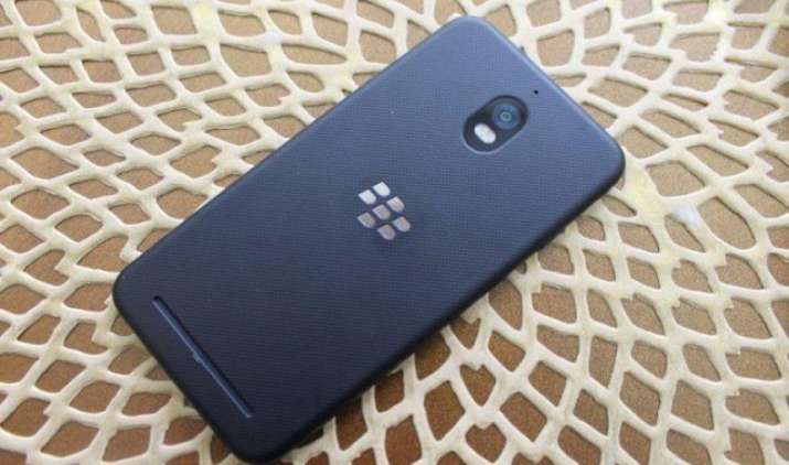 4GB रैम और 3,000mAh की बैटरी के साथ लॉन्च हुआ BlackBerry Aurora, कीमत सिर्फ 17,500 रुपए 4GB रैम और 3,000mAh की बैटरी के साथ लॉन्च हुआ BlackBerry Aurora, कीमत सिर्फ 17,500 रुपए- IndiaTV Paisa