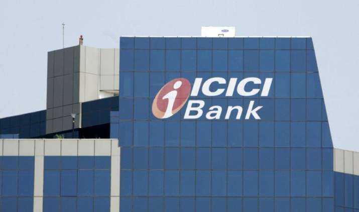 RBI Data: बैंक धोखाधड़ी लिस्ट में टॉप पर आईसीआईसीआई, एसबीआई और स्टैनचार्ट, लोगों ने 17 हजार करोड़ से अधिक का लगाया चूना RBI Data: बैंक धोखाधड़ी लिस्ट में टॉप पर आईसीआईसीआई, एसबीआई और स्टैनचार्ट, लोगों ने 17 हजार करोड़ से अधिक का लगाया चूना- India TV Paisa