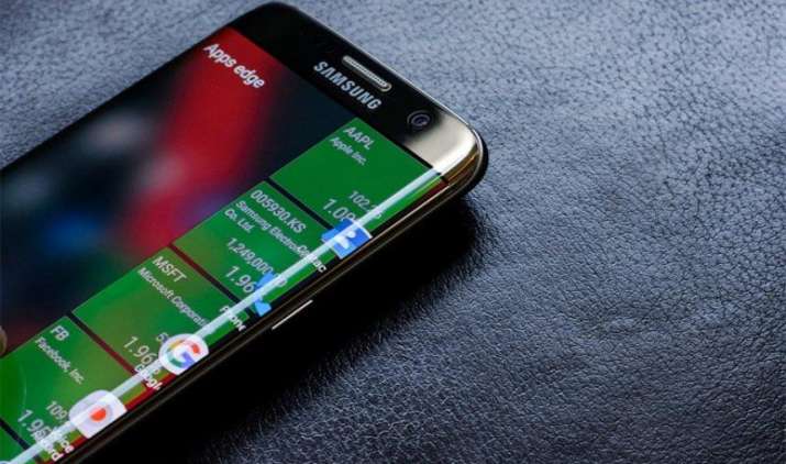 Samsung Galaxy S8 और Galaxy S8 Plus लॉन्च, इन हाईटेक स्मार्टफोन्स में हैं जबरदस्त सिक्योरिटी फीचर्स Samsung Galaxy S8 और Galaxy S8 Plus लॉन्च, इन हाईटेक स्मार्टफोन्स में हैं जबरदस्त सिक्योरिटी फीचर्स- IndiaTV Paisa