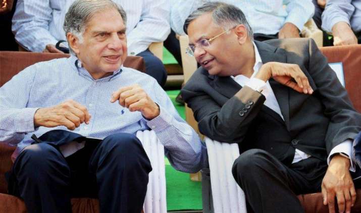 कर्मचारी हैं Tata Sons के उत्तराधिकारी और संरक्षक, रतन टाटा ने कहा चंद्रशेखरन के हाथों में सुरक्षित है समूह कर्मचारी हैं Tata Sons के उत्तराधिकारी और संरक्षक, रतन टाटा ने कहा चंद्रशेखरन के हाथों में सुरक्षित है समूह- India TV Paisa