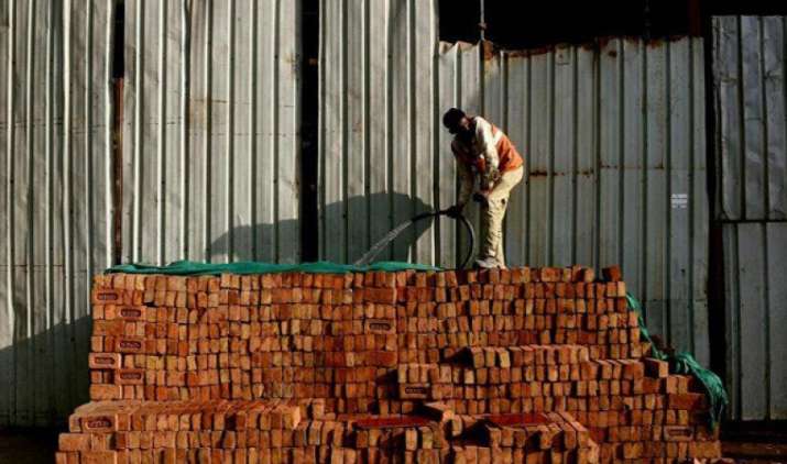 चालू खाते का घाटा वर्ष 2017 में बढ़कर GDP का 1.6 प्रतिशत होने का अनुमान : नोमुरा चालू खाते का घाटा वर्ष 2017 में बढ़कर GDP का 1.6 प्रतिशत होने का अनुमान : नोमुरा- India TV Paisa
