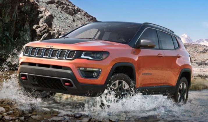 JEEP ने उठाया पहली मेड इन इंडिया SUV कंपास से पर्दा, जुलाई में होगी भारत में लॉन्च JEEP ने उठाया पहली मेड इन इंडिया SUV कंपास से पर्दा, जुलाई में होगी भारत में लॉन्च- India TV Paisa