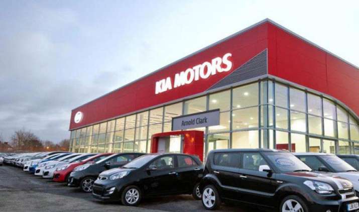 एक और कार कंपनी Kia Motors की भारत में एंट्री, नए प्लांट पर करेगी 7 हजार करोड़ से ज्यादा का निवेश एक और कार कंपनी Kia Motors की भारत में एंट्री, नए प्लांट पर करेगी 7 हजार करोड़ से ज्यादा का निवेश- India TV Paisa